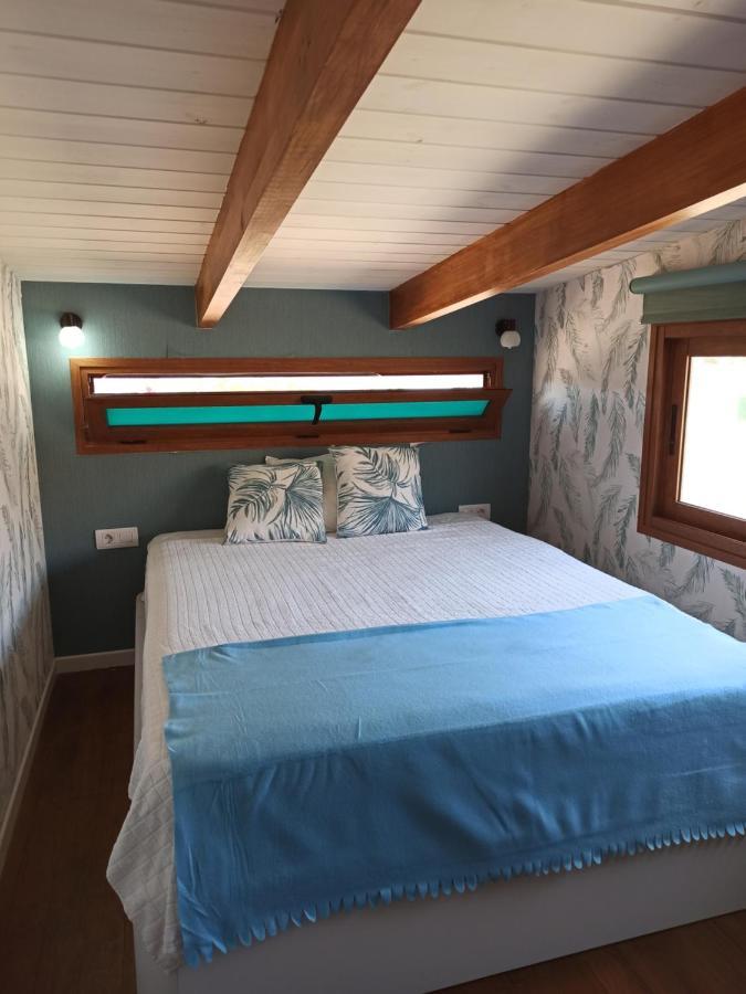 Beautiful Chalet With Wifi And Free Parking Арона Экстерьер фото